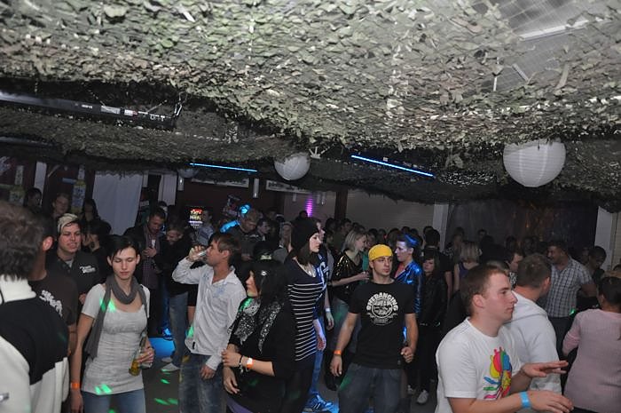 NDH-TUNES DAY & NIGHT CLUBTOUR