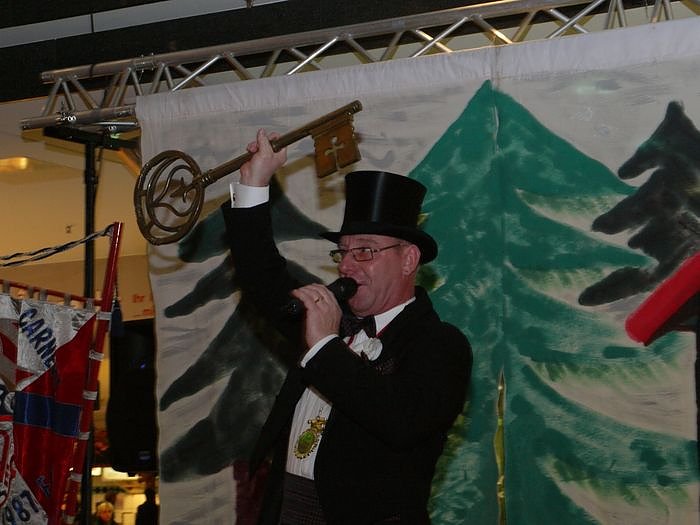 17.11 Uhr: Auftakt in der S&uuml;dharz-Galerie