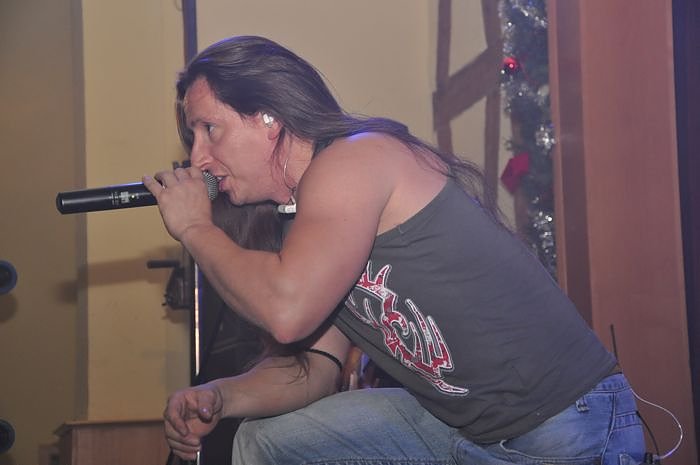 Rocken gegen Aids im Klubhaus