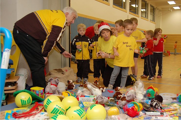 Sportliche Weihnachtsfeier