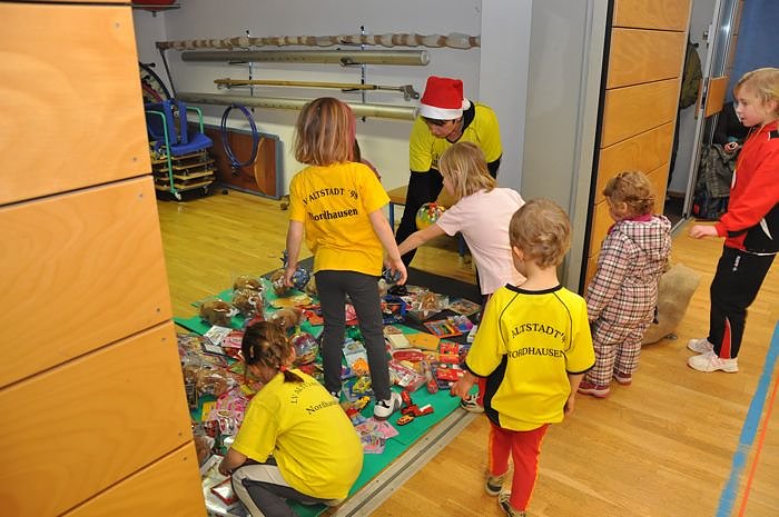 Sportliche Weihnachtsfeier der LV Altstadt