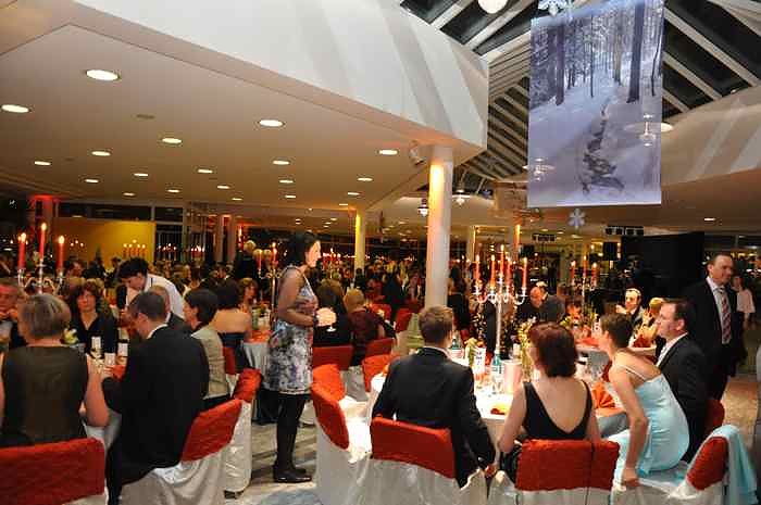 &Auml;rzte- und Apothekerball im Autohaus Peter