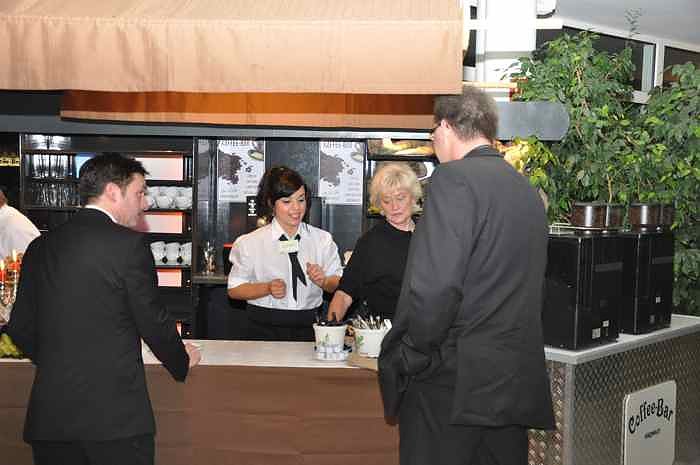 &Auml;rzte- und Apothekerball im Autohaus Peter