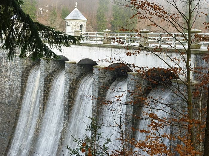 Talsperre bei Neustadt