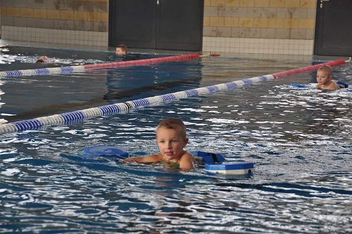 Mega Poolparty im Badehaus