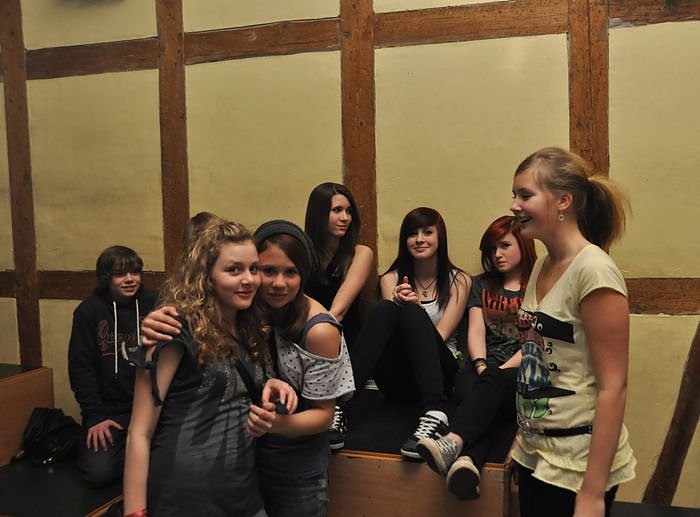 Coole Junge Party im Klubhaus