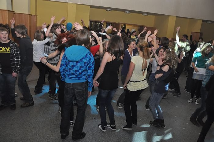 Coole Junge Party im Klubhaus