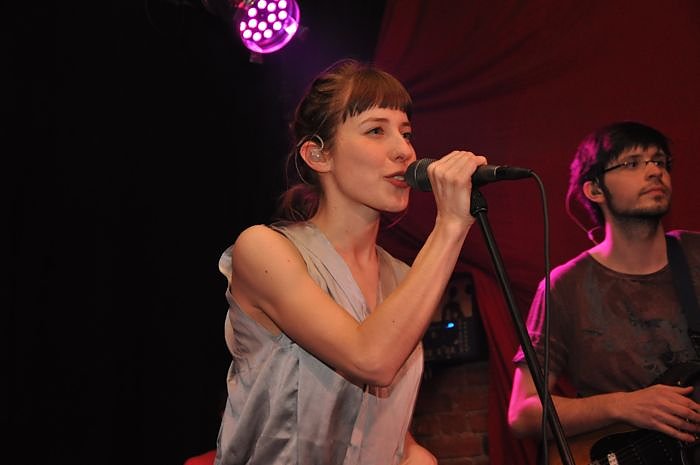 Chapeau Claque Live in der Destille