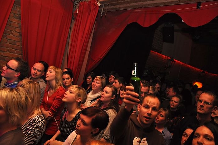 Chapeau Claque Live in der Destille