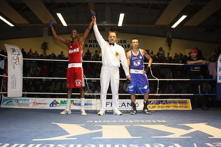 Unentschieden geboxt